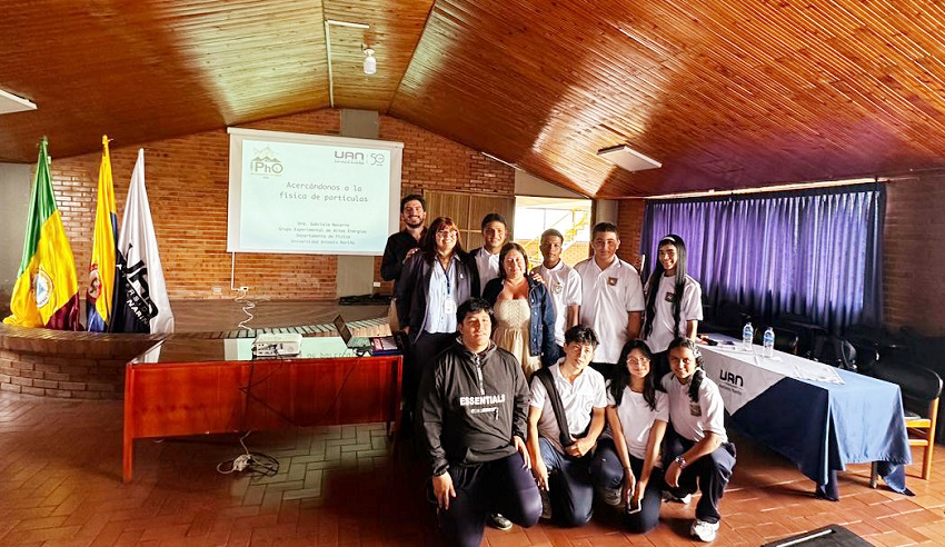 Del CERN al Quind&iacute;o: La Dra. Gabriela Navarro habla sobre la investigaci&oacute;n en f&iacute;sica de part&iacute;culas a la comunidad de Armenia